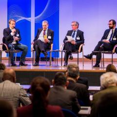 Podiumsdiskussion